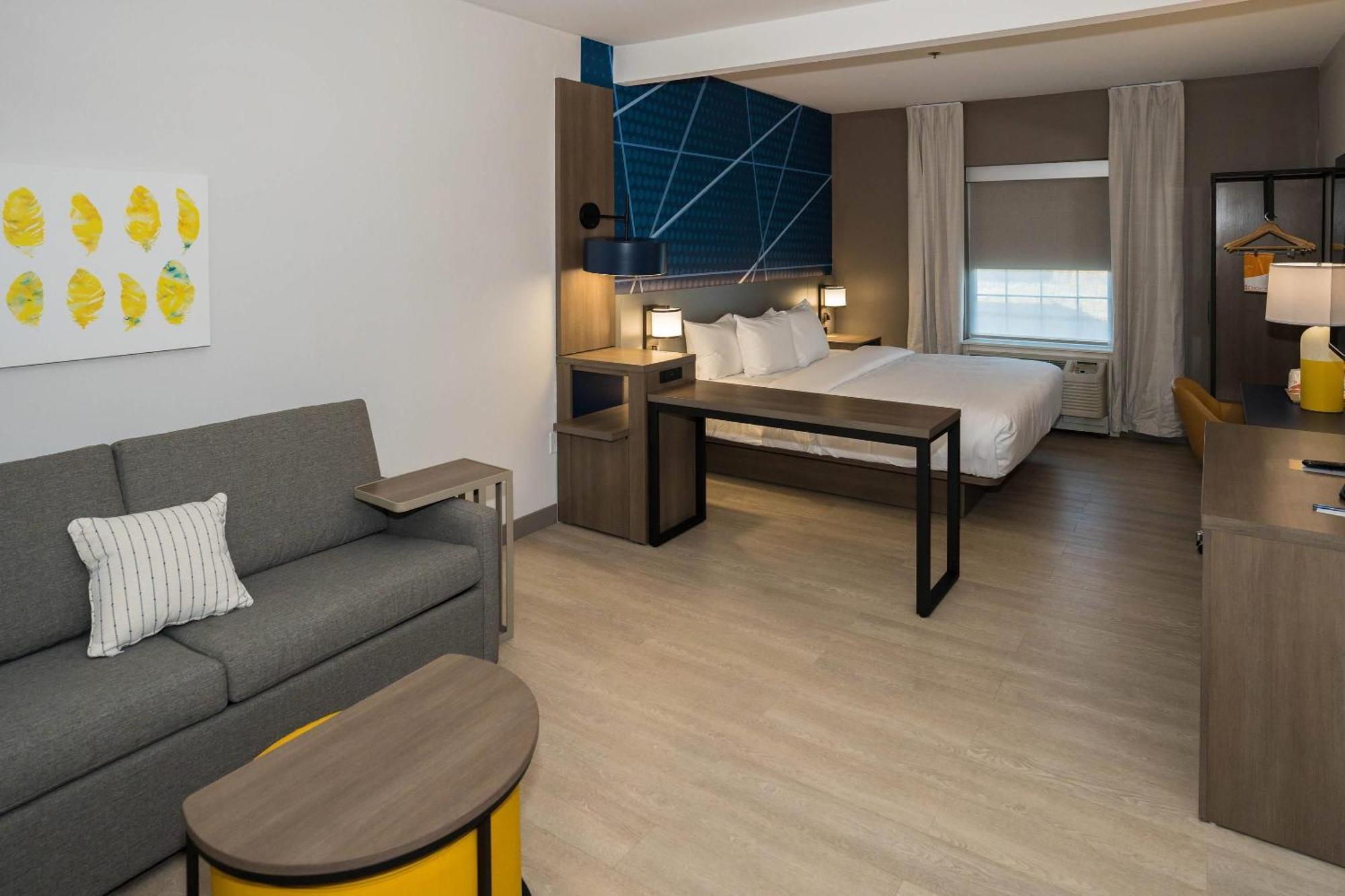 Comfort Inn & Suites River City Дикейтър Екстериор снимка